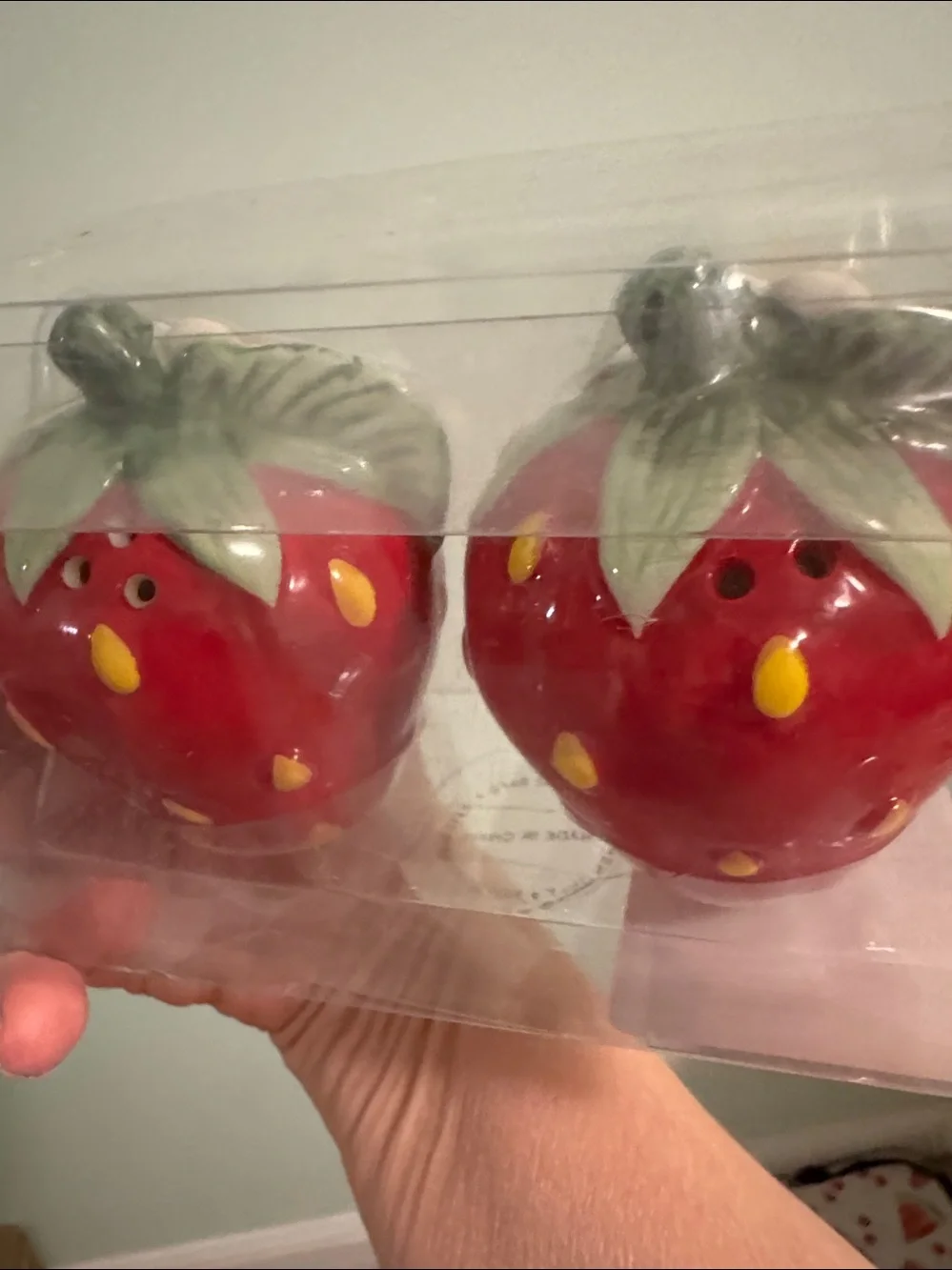 The Spring Shop Red Strawberry Ceramic Salt and Pepper Shakers with Green Tops